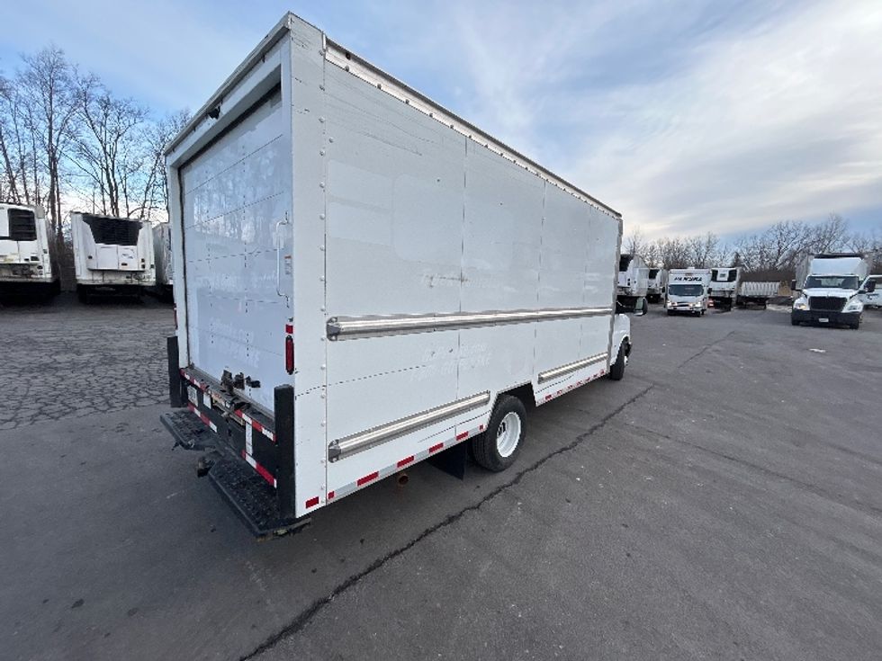 Light Duty Box Truck-Light and Medium Duty Trucks-GMC-2021-Savana G33903-Liverpool-NY-103,647\n\t\tmiles-$ 27,250 - Image 12