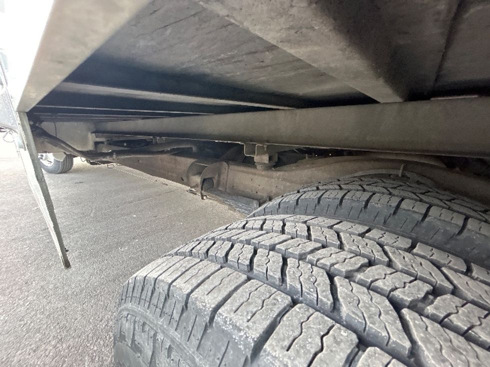 Light Duty Box Truck-Light and Medium Duty Trucks-GMC-2021-Savana G33903-Liverpool-NY-103,647\n\t\tmiles-$ 27,250 - Image 5