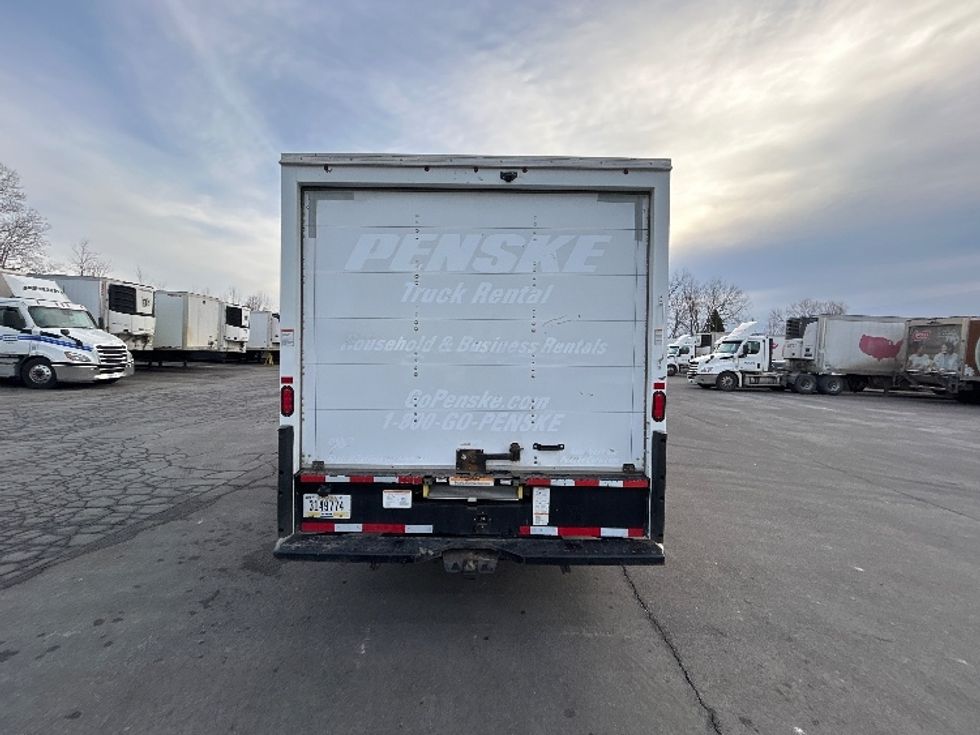 Light Duty Box Truck-Light and Medium Duty Trucks-GMC-2021-Savana G33903-Liverpool-NY-103,647\n\t\tmiles-$ 27,250 - Image 7