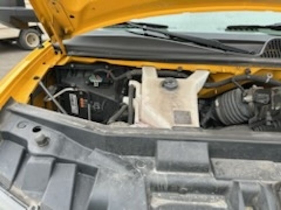 Light Duty Box Truck-Light and Medium Duty Trucks-GMC-2021-Savana G33903-Liverpool-NY-86,924\n\t\tmiles-$ 28,500 - Image 22