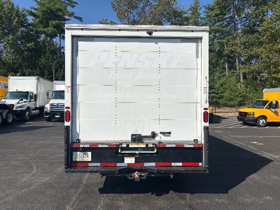 Light Duty Box Truck-Light and Medium Duty Trucks-GMC-2021-Savana G33903-Londonderry-NH-107,671\n\t\tmiles-$ 26,000 - Image 7