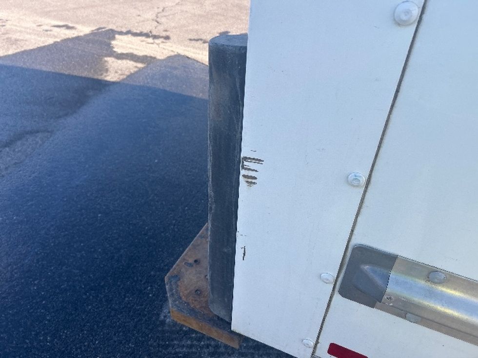 Light Duty Box Truck-Light and Medium Duty Trucks-GMC-2021-Savana G33903-Londonderry-NH-109,686\n\t\tmiles-$ 26,750 - Image 22