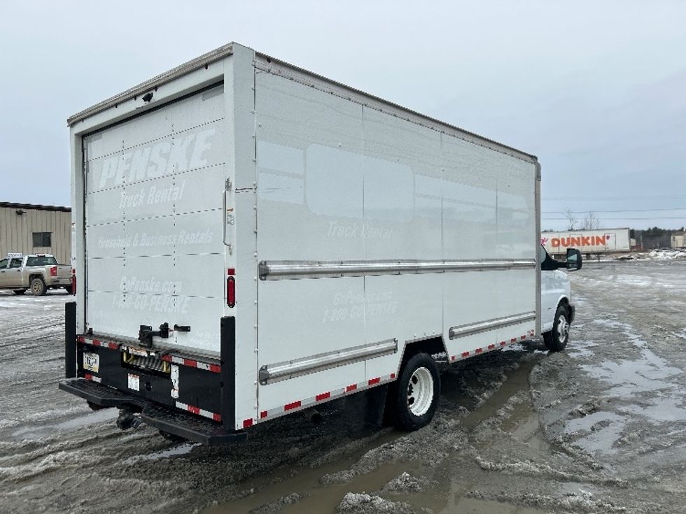 Light Duty Box Truck-Light and Medium Duty Trucks-GMC-2021-Savana G33903-Londonderry-NH-115,579\n\t\tmiles-$ 26,000 - Image 13