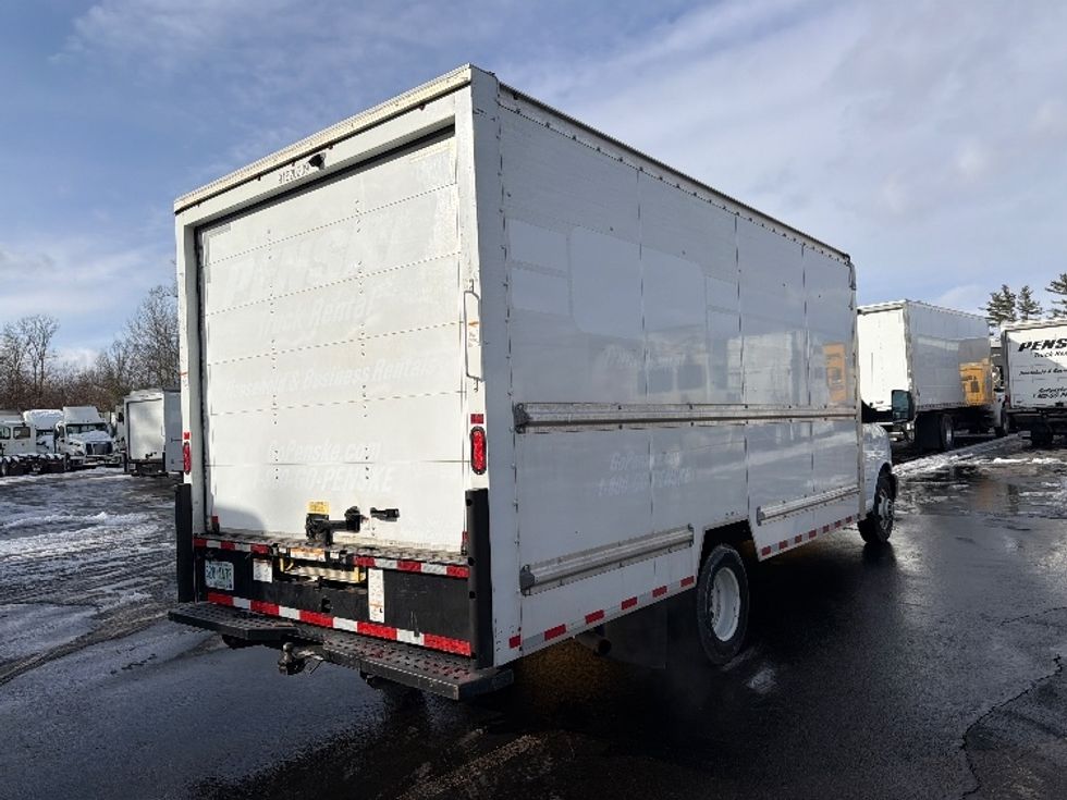 Light Duty Box Truck-Light and Medium Duty Trucks-GMC-2021-Savana G33903-Londonderry-NH-87,122\n\t\tmiles-$ 29,000 - Image 13