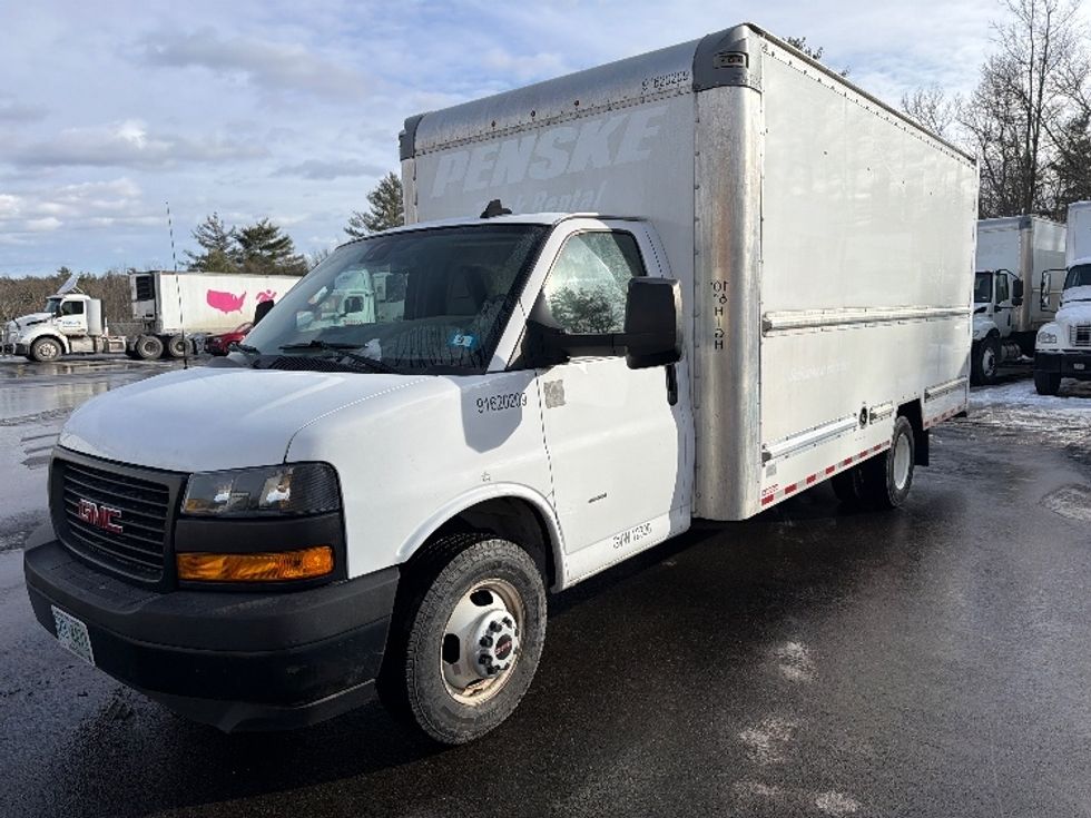 Light Duty Box Truck-Light and Medium Duty Trucks-GMC-2021-Savana G33903-Londonderry-NH-87,122\n\t\tmiles-$ 29,000 - Image 3