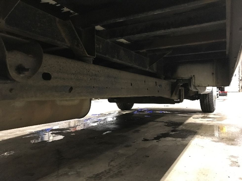 Light Duty Box Truck-Light and Medium Duty Trucks-GMC-2021-Savana G33903-Londonderry-NH-95,300\n\t\tmiles-$ 28,250 - Image 14