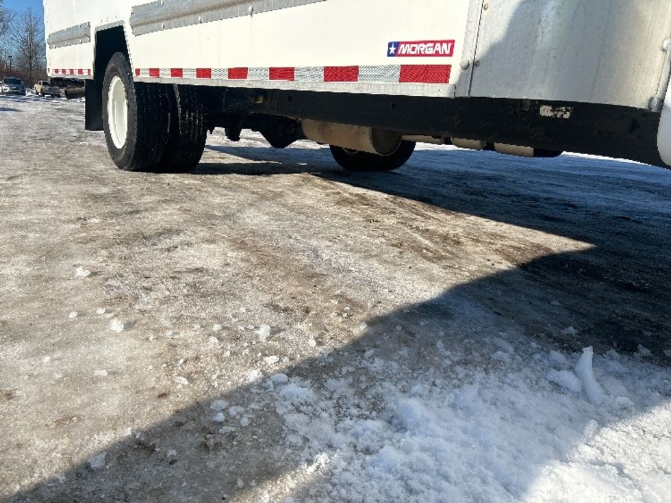 Light Duty Box Truck-Light and Medium Duty Trucks-GMC-2021-Savana G33903-Londonderry-NH-96,424\n\t\tmiles-$ 28,000 - Image 14