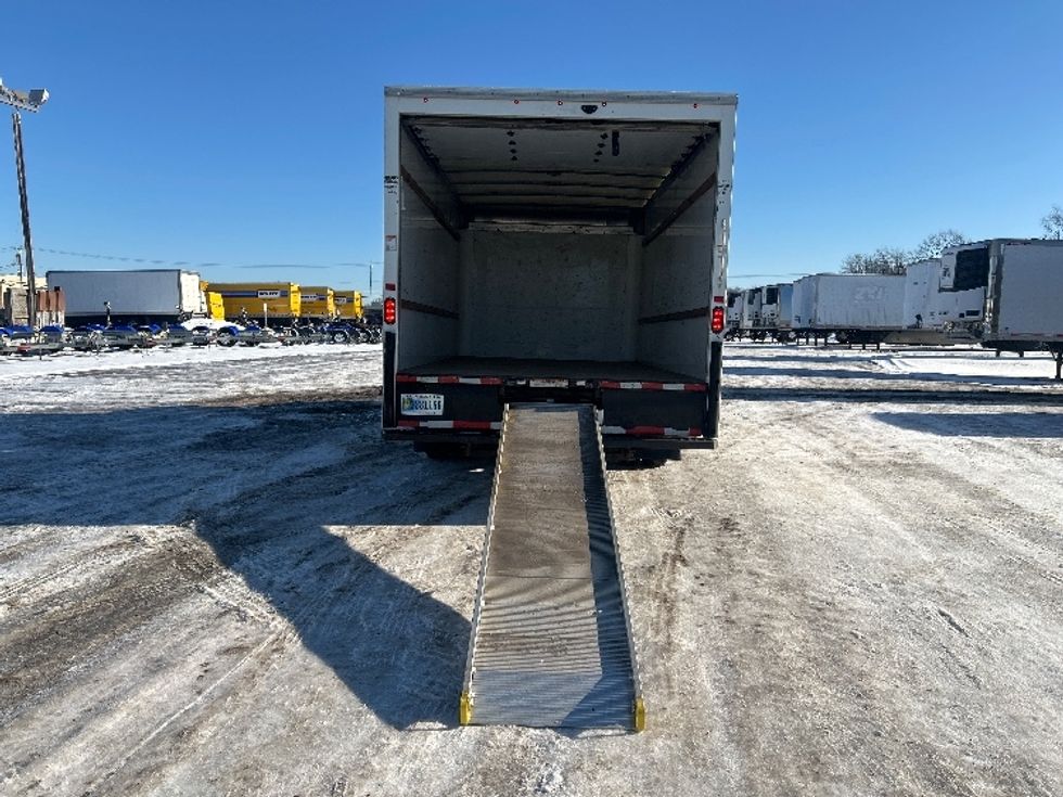 Light Duty Box Truck-Light and Medium Duty Trucks-GMC-2021-Savana G33903-Londonderry-NH-96,424\n\t\tmiles-$ 28,000 - Image 9