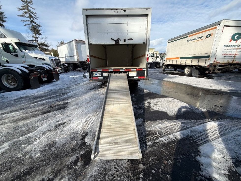 Light Duty Box Truck-Light and Medium Duty Trucks-GMC-2021-Savana G33903-Londonderry-NH-99,752\n\t\tmiles-$ 27,750 - Image 10