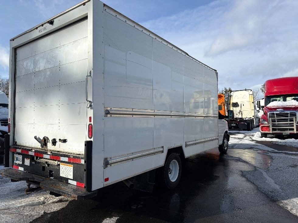 Light Duty Box Truck-Light and Medium Duty Trucks-GMC-2021-Savana G33903-Londonderry-NH-99,752\n\t\tmiles-$ 27,750 - Image 13