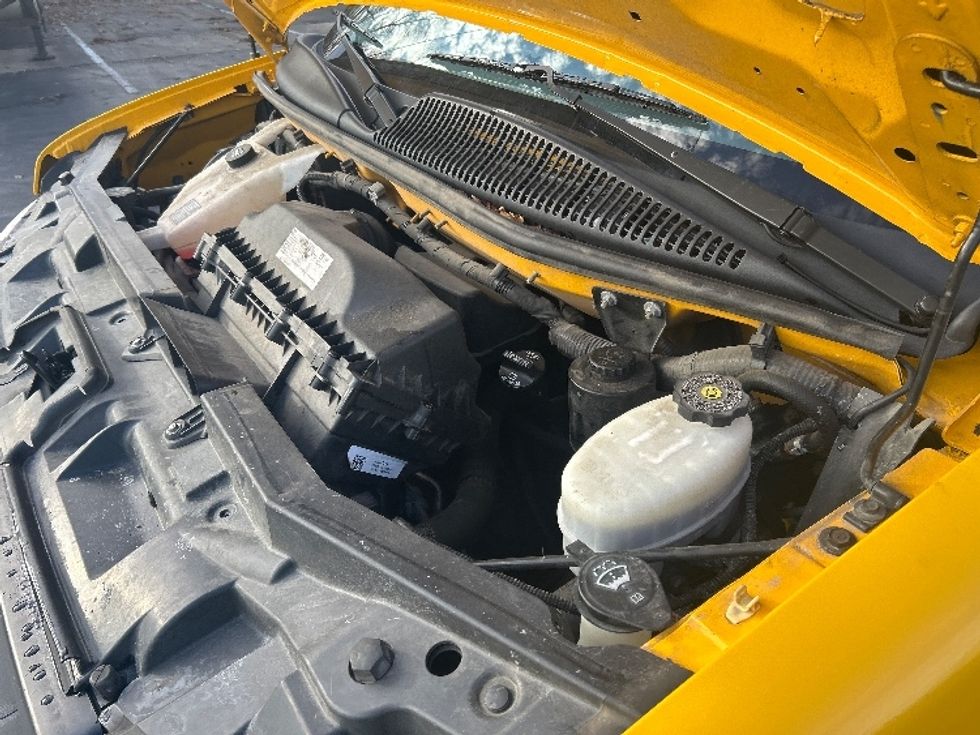 Light Duty Box Truck-Light and Medium Duty Trucks-GMC-2021-Savana G33903-Louisville-KY-104,256\n\t\tmiles-$ 25,000 - Image 24