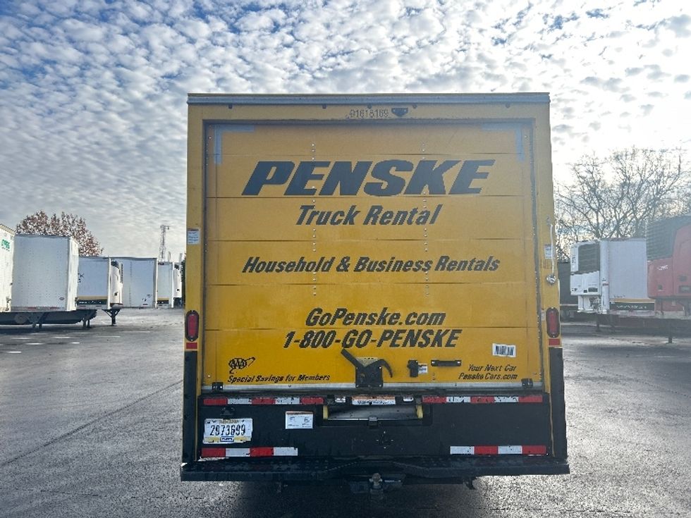 Light Duty Box Truck-Light and Medium Duty Trucks-GMC-2021-Savana G33903-Louisville-KY-104,256\n\t\tmiles-$ 25,000 - Image 7