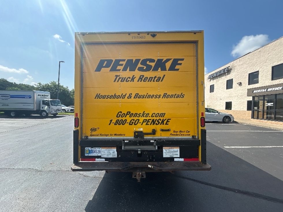 Light Duty Box Truck-Light and Medium Duty Trucks-GMC-2021-Savana G33903-Louisville-KY-115,870\n\t\tmiles-$ 23,000 - Image 7