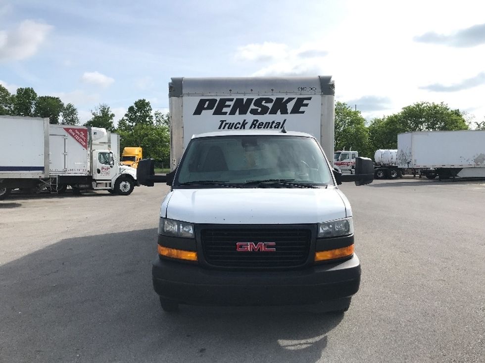 Light Duty Box Truck-Light and Medium Duty Trucks-GMC-2021-Savana G33903-Louisville-KY-74,299\n\t\tmiles-$ 32,250 - Image 2