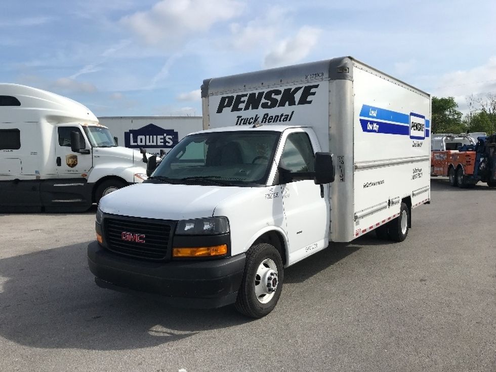 Light Duty Box Truck-Light and Medium Duty Trucks-GMC-2021-Savana G33903-Louisville-KY-74,299\n\t\tmiles-$ 32,250 - Image 3