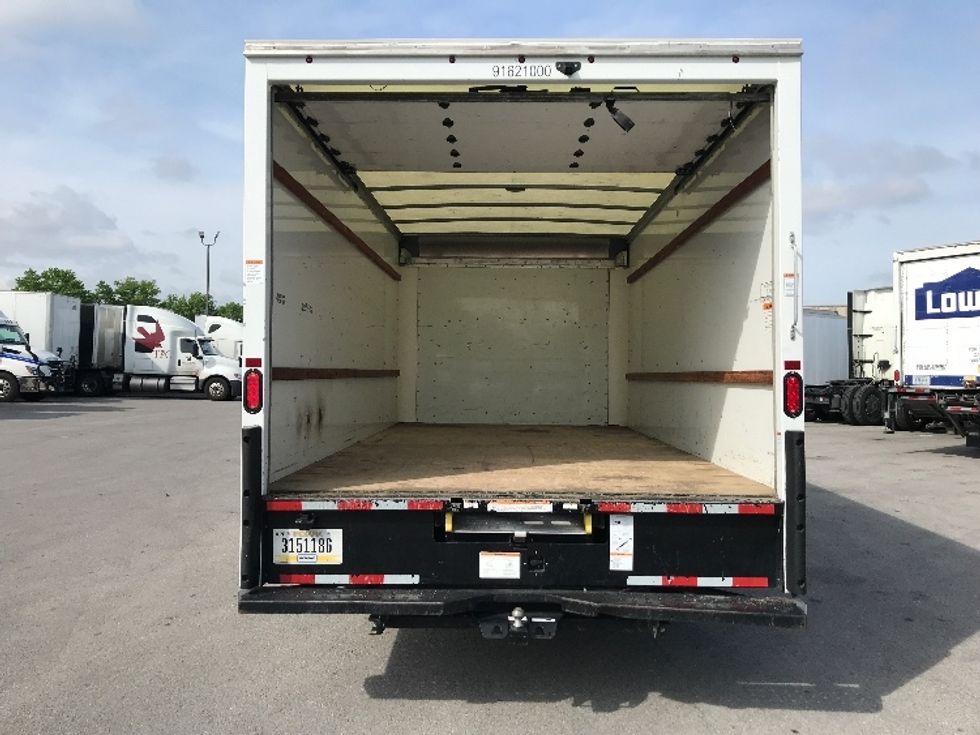 Light Duty Box Truck-Light and Medium Duty Trucks-GMC-2021-Savana G33903-Louisville-KY-74,299\n\t\tmiles-$ 32,250 - Image 8