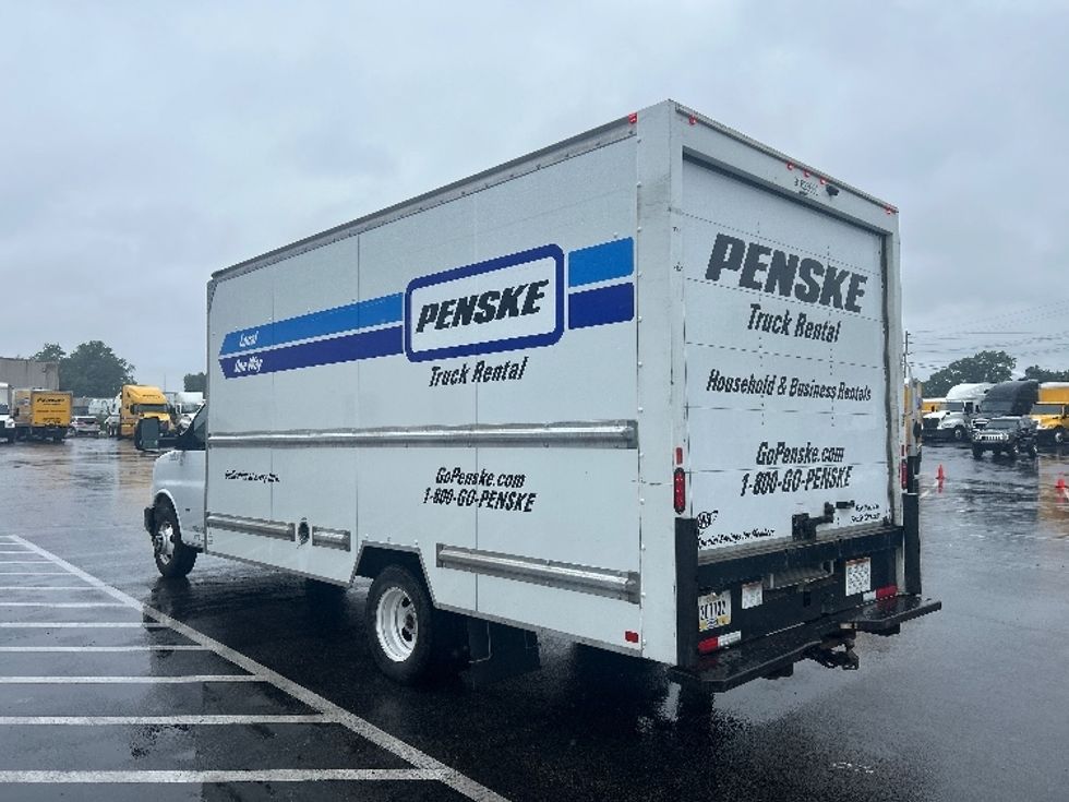 Light Duty Box Truck-Light and Medium Duty Trucks-GMC-2021-Savana G33903-Louisville-KY-90,838\n\t\tmiles-$ 28,250 - Image 5