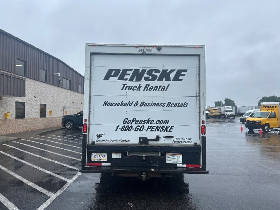 Light Duty Box Truck-Light and Medium Duty Trucks-GMC-2021-Savana G33903-Louisville-KY-90,838\n\t\tmiles-$ 28,250 - Image 6