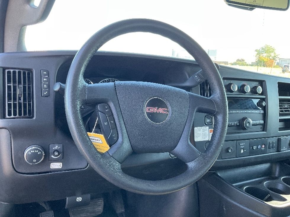 Light Duty Box Truck-Light and Medium Duty Trucks-GMC-2021-Savana G33903-Loveland-CO-89,253\n\t\tmiles-$ 31,250 - Image 18