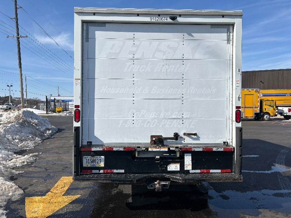 Light Duty Box Truck-Light and Medium Duty Trucks-GMC-2021-Savana G33903-Lowell-AR-118,339\n\t\tmiles-$ 27,000 - Image 6