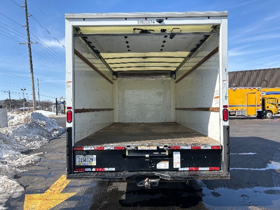 Light Duty Box Truck-Light and Medium Duty Trucks-GMC-2021-Savana G33903-Lowell-AR-118,339\n\t\tmiles-$ 27,000 - Image 7