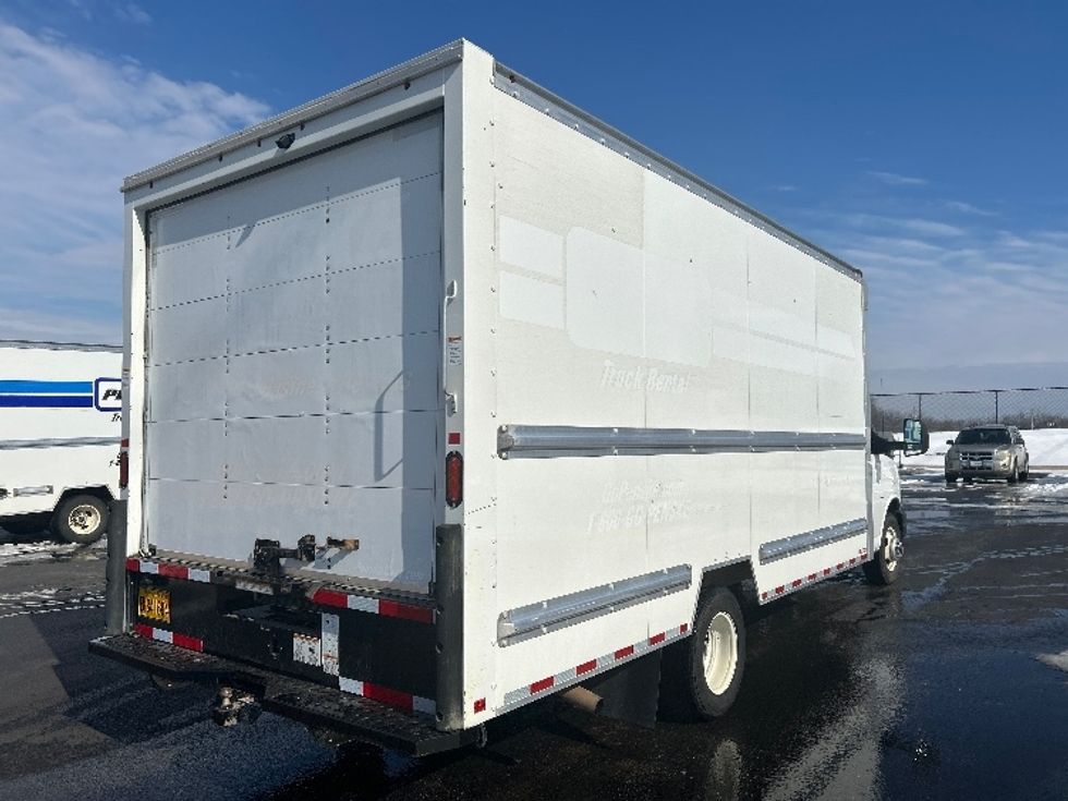 Light Duty Box Truck-Light and Medium Duty Trucks-GMC-2021-Savana G33903-Lowell-AR-90,701\n\t\tmiles-$ 30,250 - Image 11