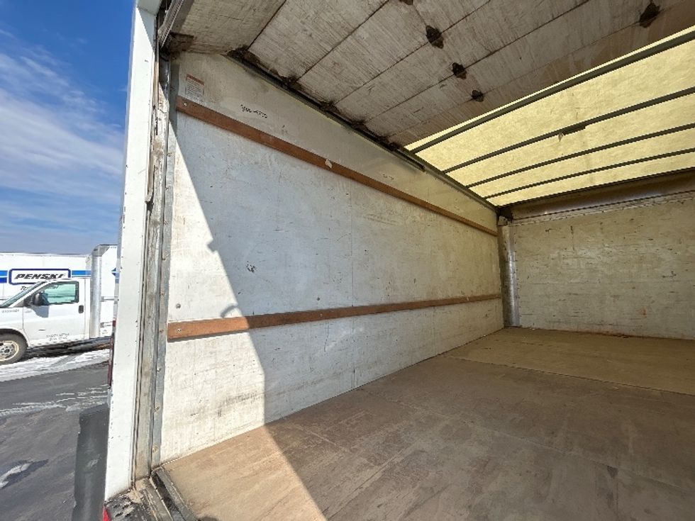 Light Duty Box Truck-Light and Medium Duty Trucks-GMC-2021-Savana G33903-Lowell-AR-90,701\n\t\tmiles-$ 30,250 - Image 9