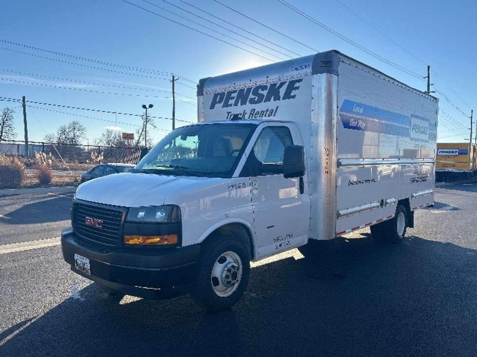 Light Duty Box Truck-Light and Medium Duty Trucks-GMC-2021-Savana G33903-Lowell-AR-94,700\n\t\tmiles-$ 29,750 - Image 3