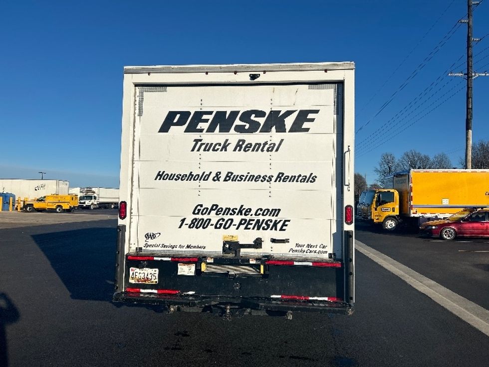 Light Duty Box Truck-Light and Medium Duty Trucks-GMC-2021-Savana G33903-Lowell-AR-94,700\n\t\tmiles-$ 29,750 - Image 7