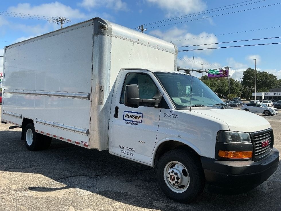 Light Duty Box Truck-Light and Medium Duty Trucks-GMC-2021-Savana G33903-Loxley-AL-72,718\n\t\tmiles-$ 34,500 - Image 1