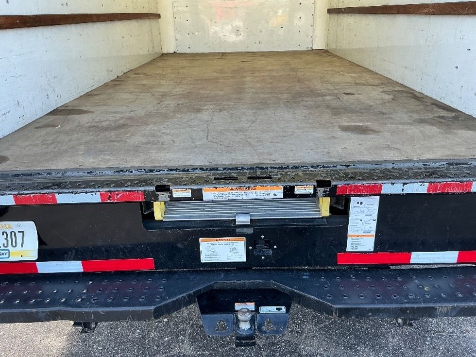 Light Duty Box Truck-Light and Medium Duty Trucks-GMC-2021-Savana G33903-Loxley-AL-72,718\n\t\tmiles-$ 34,500 - Image 10