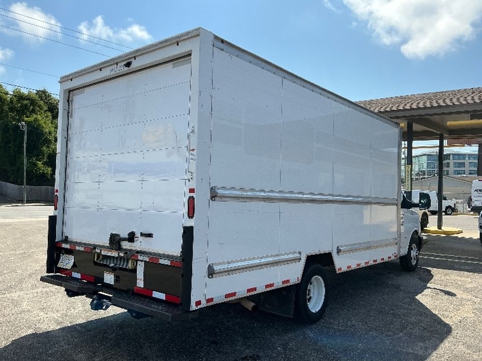 Light Duty Box Truck-Light and Medium Duty Trucks-GMC-2021-Savana G33903-Loxley-AL-72,718\n\t\tmiles-$ 34,500 - Image 13
