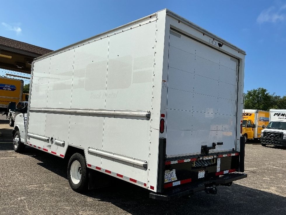 Light Duty Box Truck-Light and Medium Duty Trucks-GMC-2021-Savana G33903-Loxley-AL-72,718\n\t\tmiles-$ 34,500 - Image 6