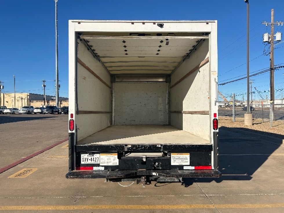 Light Duty Box Truck-Light and Medium Duty Trucks-GMC-2021-Savana G33903-Lubbock-TX-105,632\n\t\tmiles-$ 28,750 - Image 8