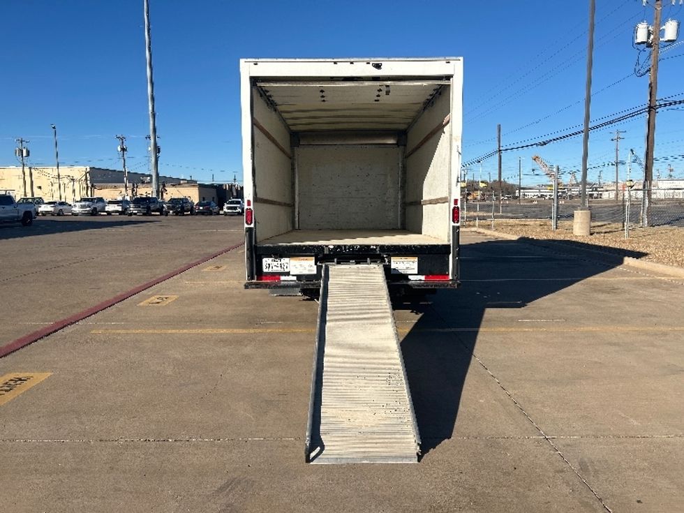 Light Duty Box Truck-Light and Medium Duty Trucks-GMC-2021-Savana G33903-Lubbock-TX-105,632\n\t\tmiles-$ 28,750 - Image 9