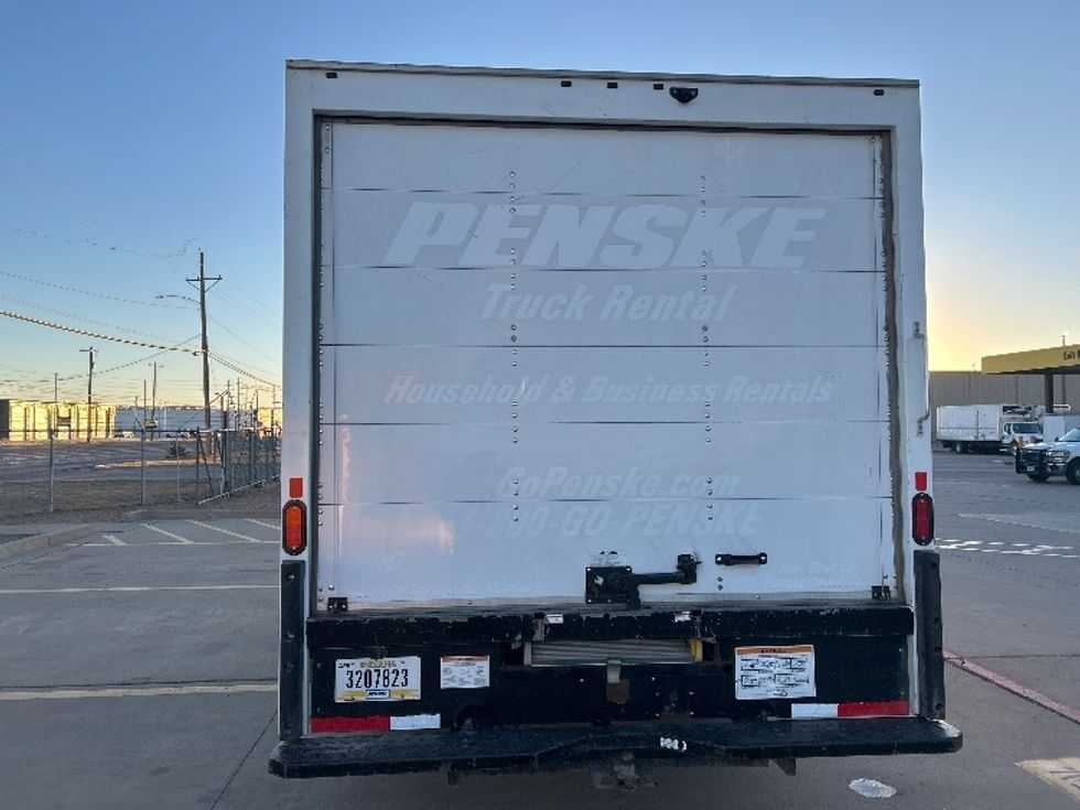 Light Duty Box Truck-Light and Medium Duty Trucks-GMC-2021-Savana G33903-Lubbock-TX-109,648\n\t\tmiles-$ 28,250 - Image 7