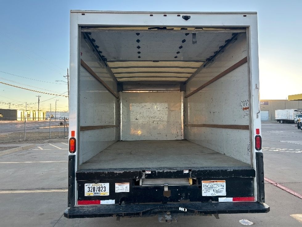 Light Duty Box Truck-Light and Medium Duty Trucks-GMC-2021-Savana G33903-Lubbock-TX-109,648\n\t\tmiles-$ 28,250 - Image 8