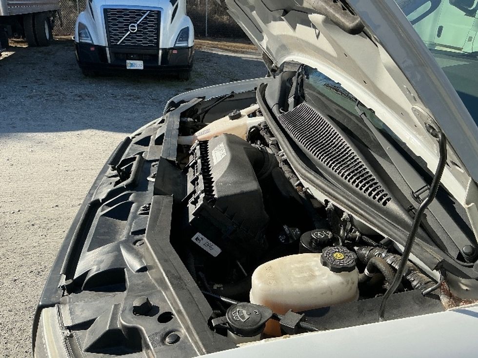 Light Duty Box Truck-Light and Medium Duty Trucks-GMC-2021-Savana G33903-Macon-GA-117,334\n\t\tmiles-$ 28,750 - Image 24