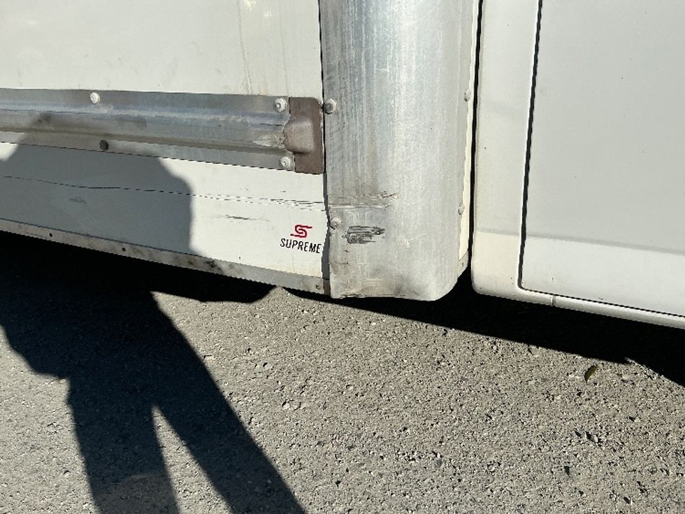 Light Duty Box Truck-Light and Medium Duty Trucks-GMC-2021-Savana G33903-Macon-GA-117,334\n\t\tmiles-$ 28,750 - Image 27