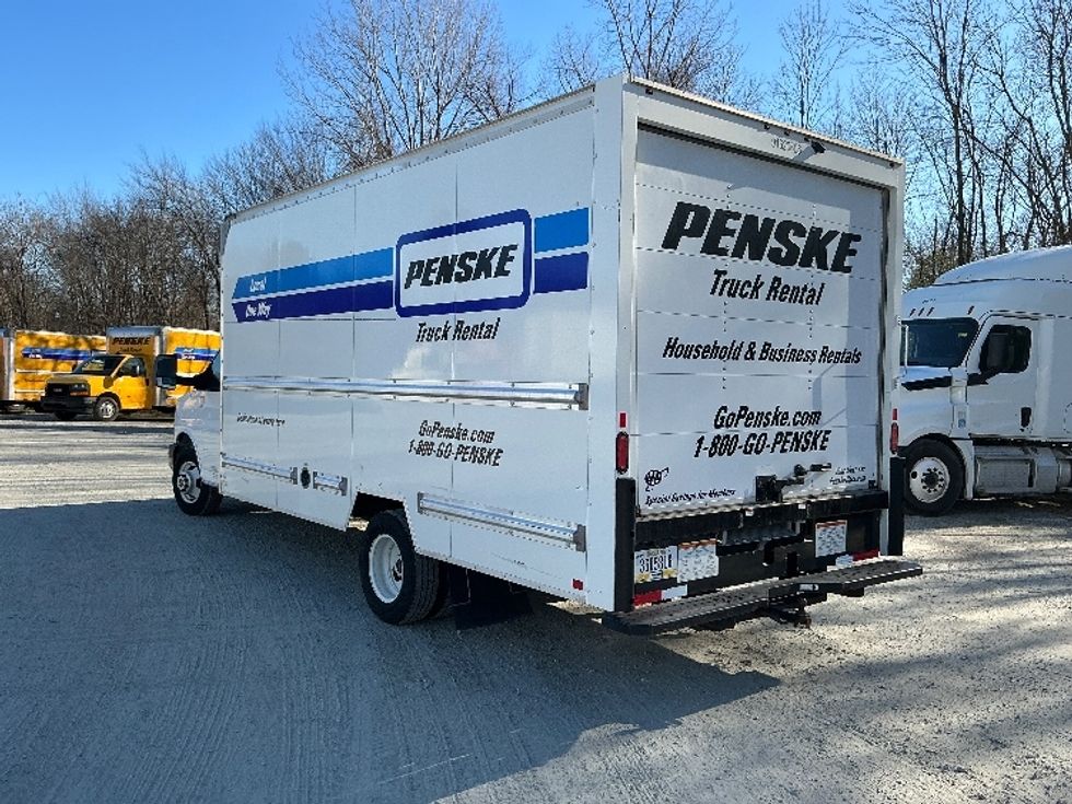 Light Duty Box Truck-Light and Medium Duty Trucks-GMC-2021-Savana G33903-Macon-GA-117,334\n\t\tmiles-$ 28,750 - Image 6