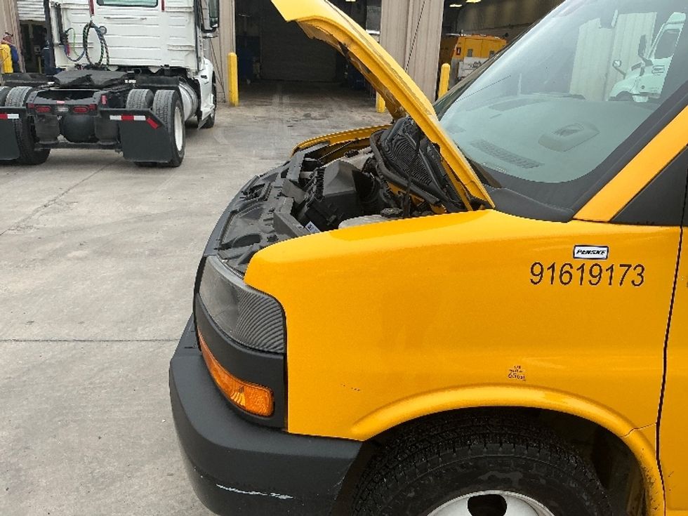 Light Duty Box Truck-Light and Medium Duty Trucks-GMC-2021-Savana G33903-Macon-GA-89,663\n\t\tmiles-$ 29,000 - Image 24