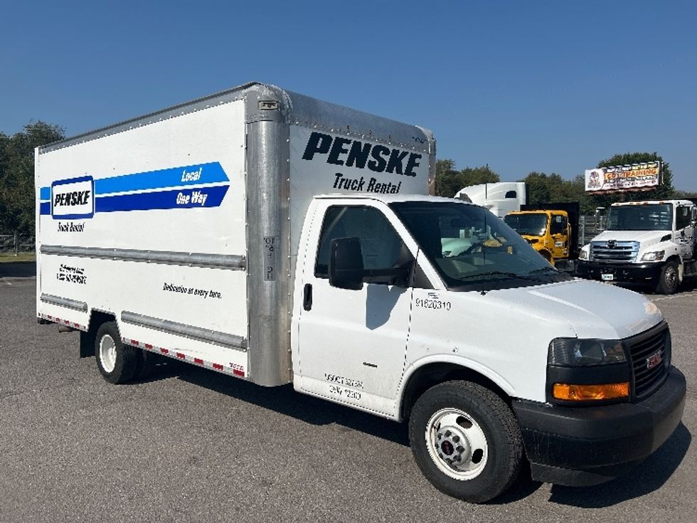 Light Duty Box Truck-Light and Medium Duty Trucks-GMC-2021-Savana G33903-Madison-AL-105,692\n\t\tmiles-$ 30,000 - Image 1