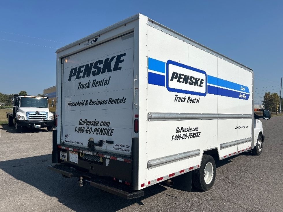 Light Duty Box Truck-Light and Medium Duty Trucks-GMC-2021-Savana G33903-Madison-AL-105,692\n\t\tmiles-$ 30,000 - Image 13