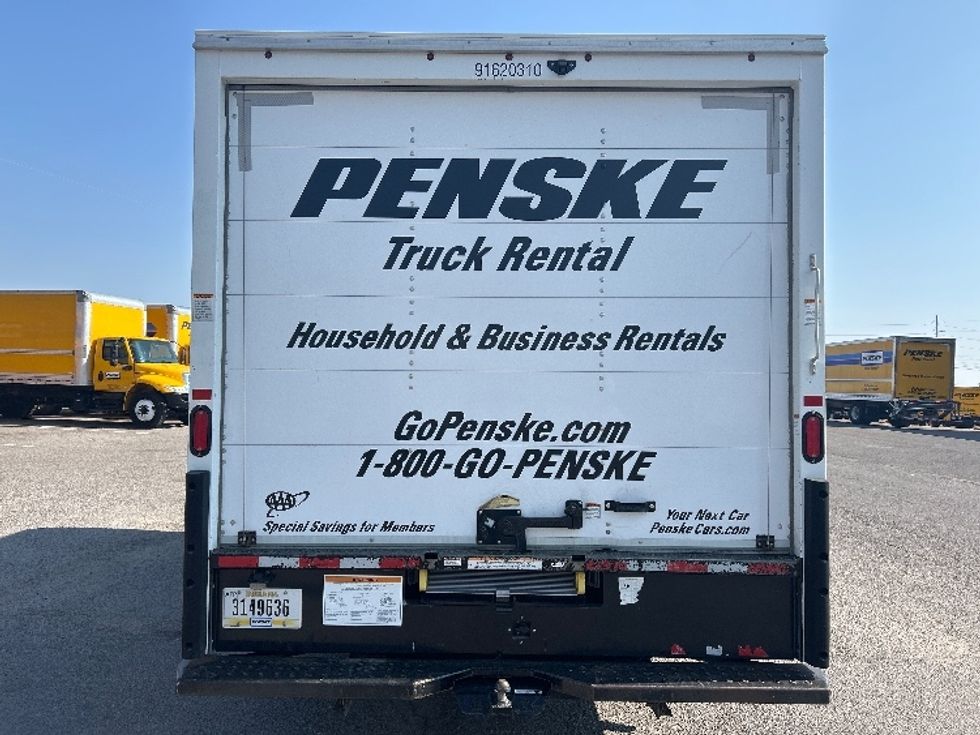 Light Duty Box Truck-Light and Medium Duty Trucks-GMC-2021-Savana G33903-Madison-AL-105,692\n\t\tmiles-$ 30,000 - Image 7