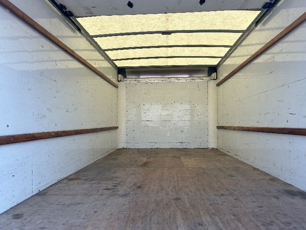 Light Duty Box Truck-Light and Medium Duty Trucks-GMC-2021-Savana G33903-Madison-AL-105,692\n\t\tmiles-$ 30,000 - Image 8