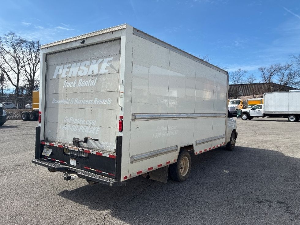Light Duty Box Truck-Light and Medium Duty Trucks-GMC-2021-Savana G33903-Madison-AL-112,485\n\t\tmiles-$ 28,500 - Image 12