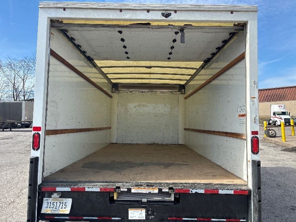 Light Duty Box Truck-Light and Medium Duty Trucks-GMC-2021-Savana G33903-Madison-AL-112,485\n\t\tmiles-$ 28,500 - Image 8