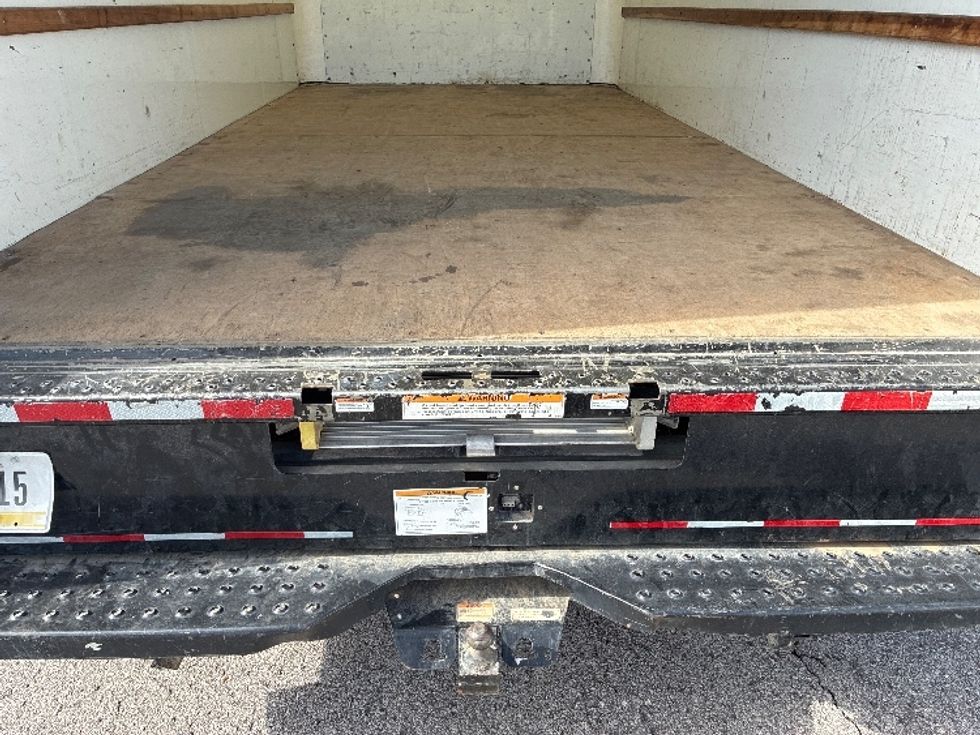 Light Duty Box Truck-Light and Medium Duty Trucks-GMC-2021-Savana G33903-Madison-AL-112,485\n\t\tmiles-$ 28,500 - Image 9