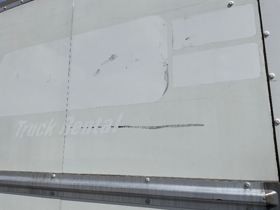 Light Duty Box Truck-Light and Medium Duty Trucks-GMC-2021-Savana G33903-Madison-AL-96,986\n\t\tmiles-$ 31,000 - Image 26