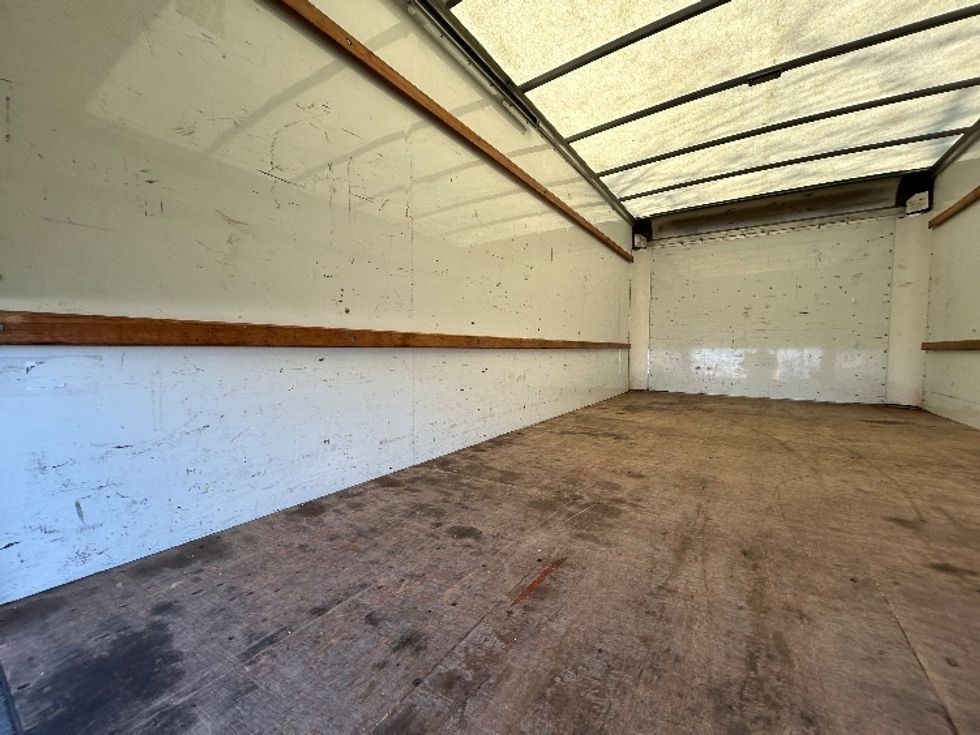 Light Duty Box Truck-Light and Medium Duty Trucks-GMC-2021-Savana G33903-Manassas-VA-112,463\n\t\tmiles-$ 27,250 - Image 9